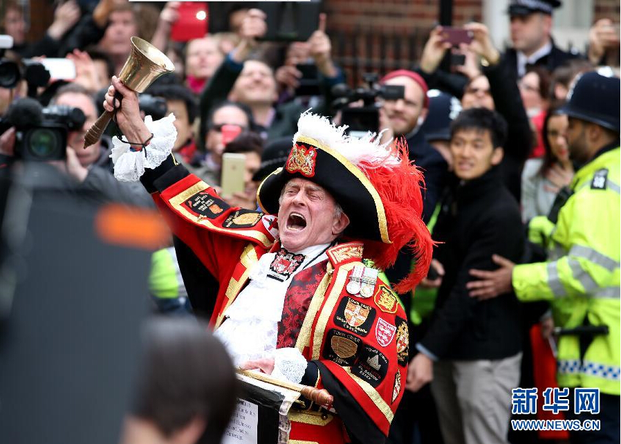 开云体育中国-NS绝杀TSM，369极限生还后反打鏖战多局全球总决赛，让粉丝疯狂欢呼