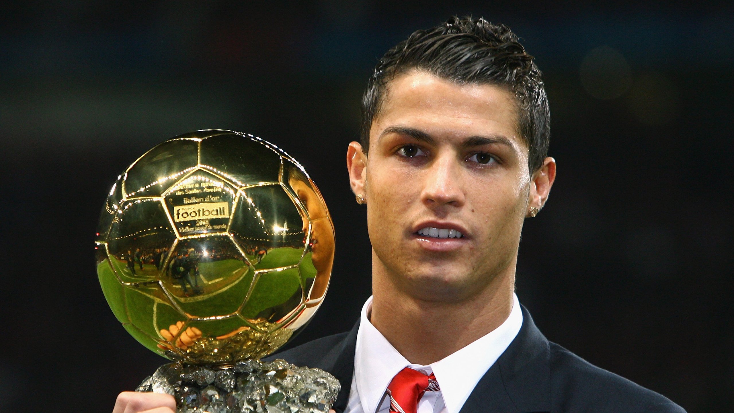 开云体育-死神今夜换人当！从替补席到聚光灯，戈麦斯如何一肩扛起整支球队的西决生死战