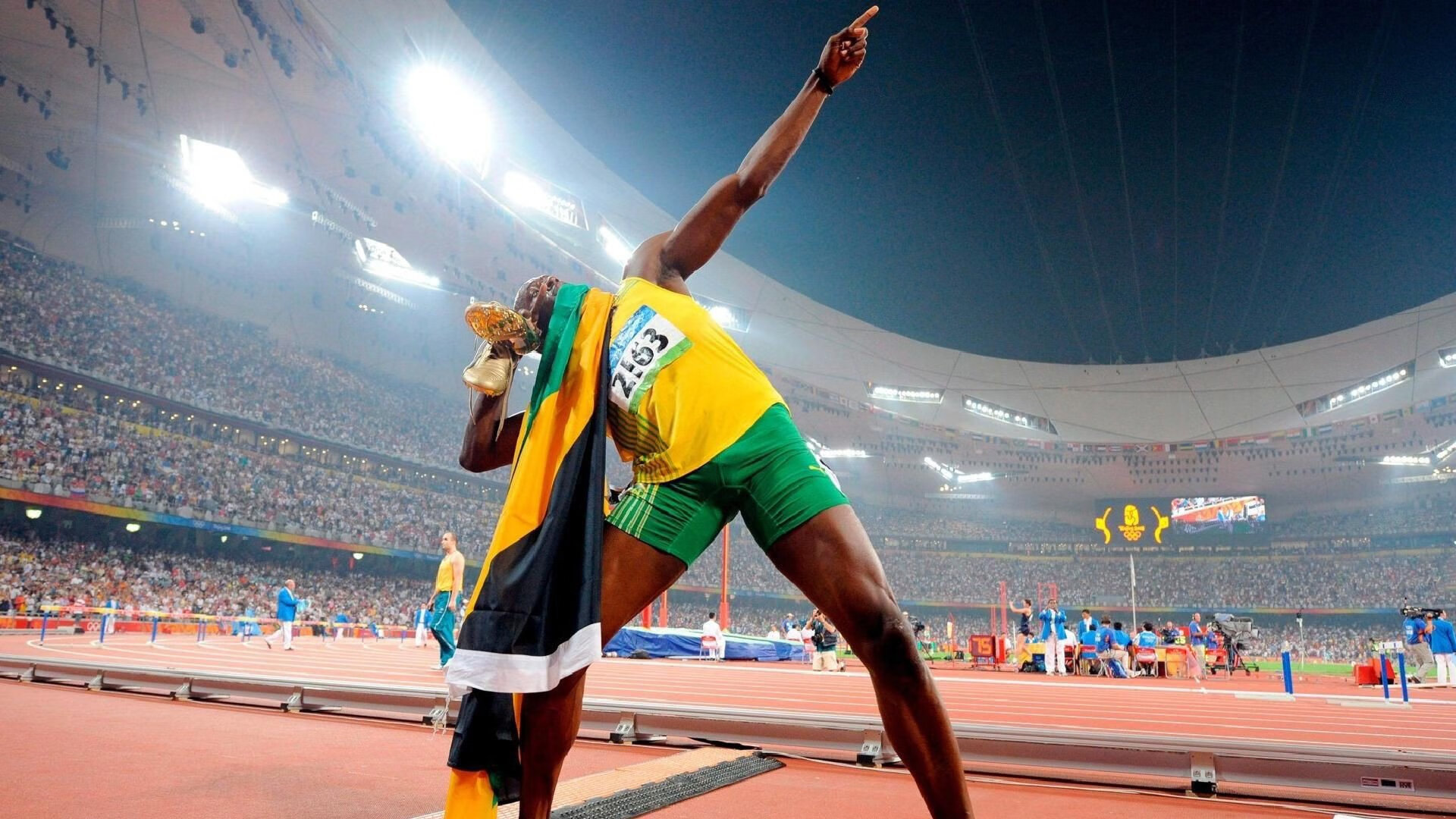 开云体育入口-复仇烈焰吞没凤凰，抢七生死战，快船三军用命让太阳黯然西沉